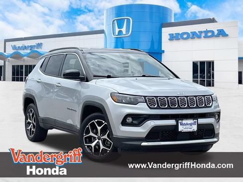 Used 2025 Jeep Compass Limited AWD/4WD image 1