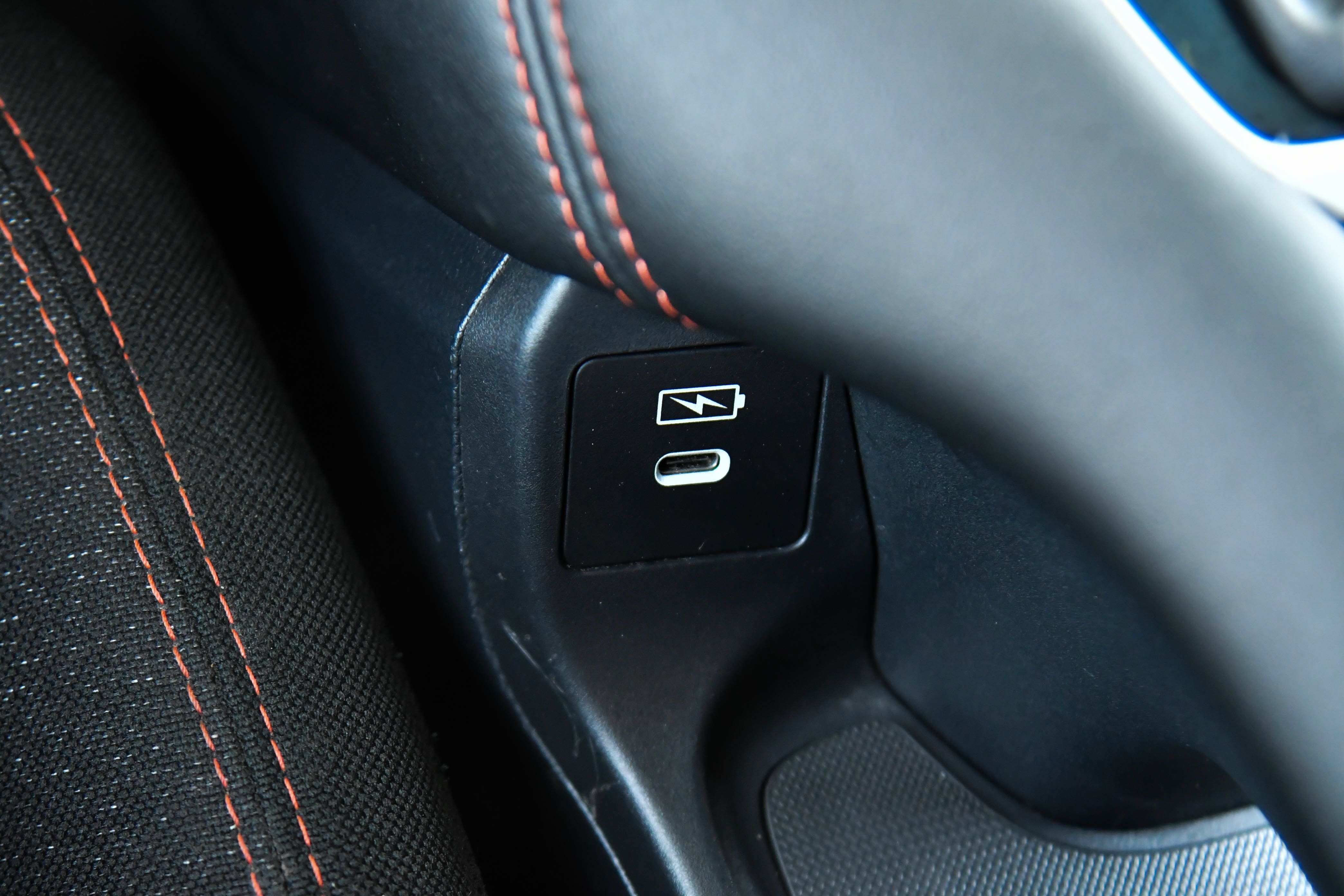 Used 2025 Honda HR-V Sport image 26