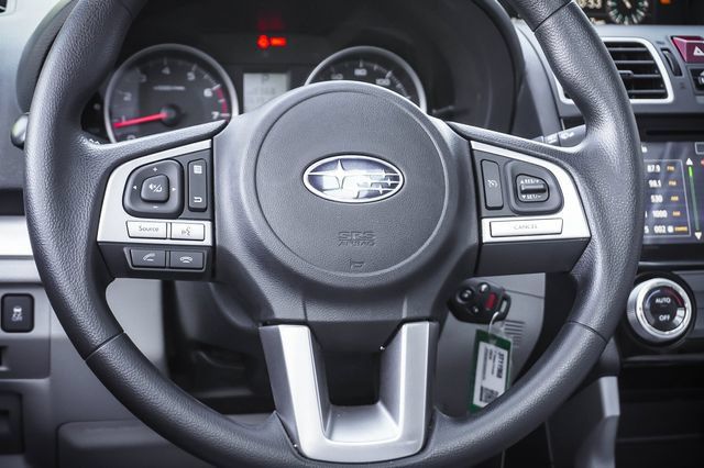 Used 2017 Subaru Forester 2.5i Premium w/ Popular Package #2A AWD/4WD image 13