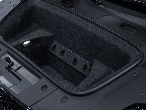 Used 2012 Audi R8 V8 image 35