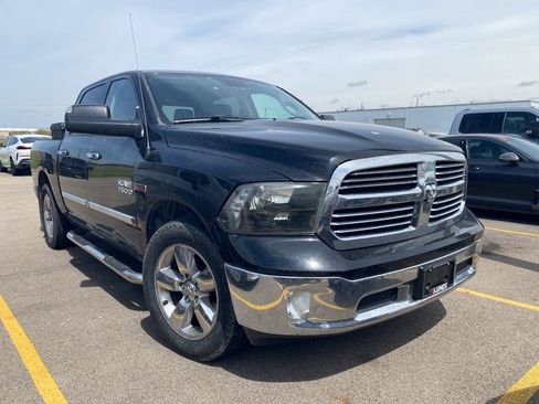 Used 2015 RAM 1500 Big Horn AWD/4WD image 3