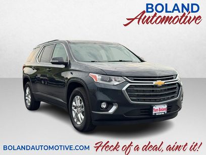 Used 2021 Chevrolet Traverse LT