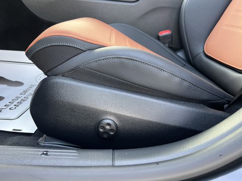 Certified 2024 Mercedes-Benz C 300 Sedan image 12