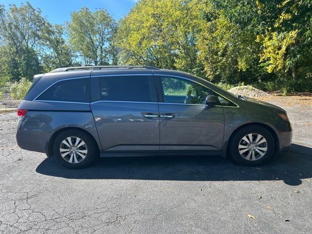 Used 2016 Honda Odyssey EX-L image 2