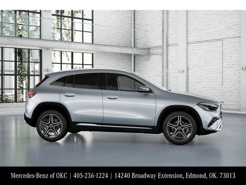 New 2026 Mercedes-Benz GLA 250 4MATIC image 15