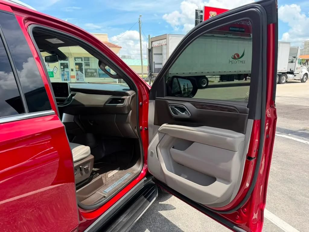 Used 2021 Chevrolet Tahoe LT RWD image 18