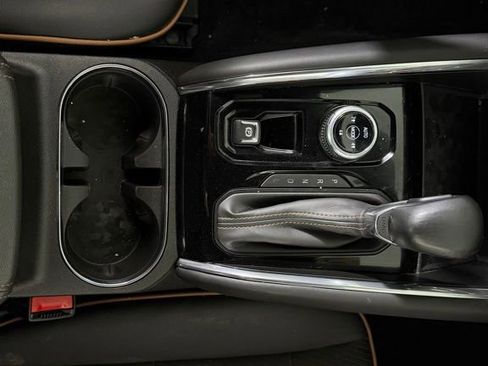 Used 2025 GMC Canyon AT4 AWD/4WD image 21