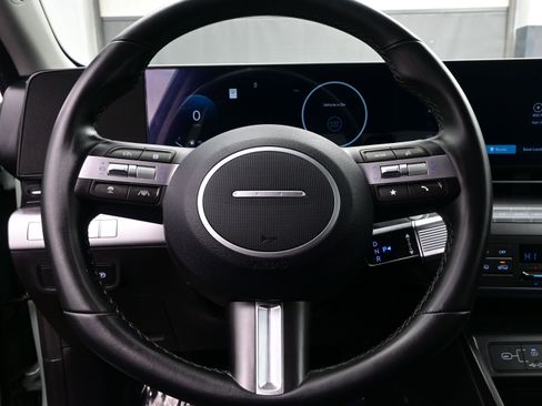 Certified 2025 Hyundai Kona SEL image 21