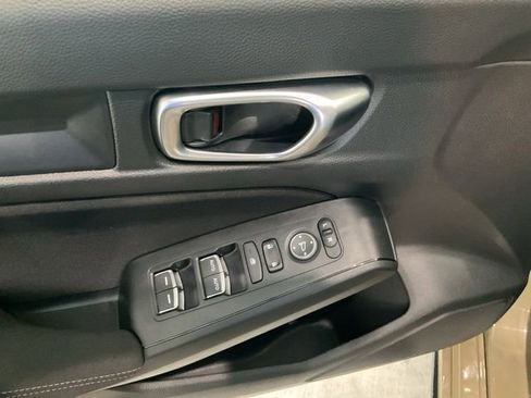 Used 2025 Honda Civic Sport image 5
