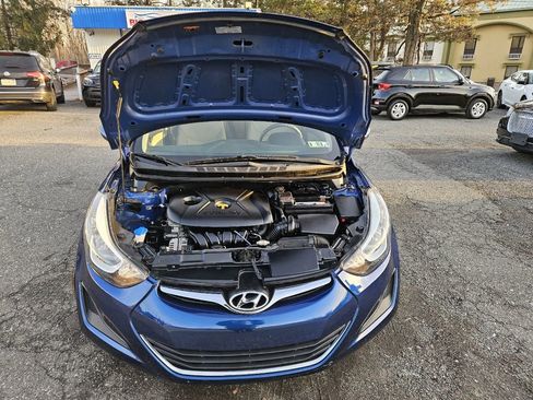 Used 2016 Hyundai Elantra SE image 25
