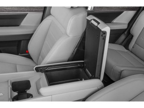 Certified 2025 Hyundai Santa Fe Limited image 51