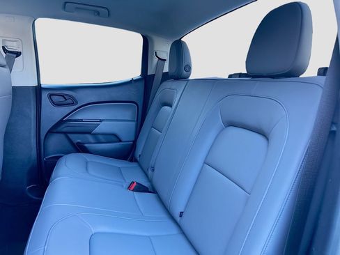 Used 2022 Chevrolet Colorado W/T w/ Custom Special Edition image 22