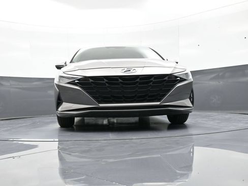 Certified 2023 Hyundai Elantra SE FWD image 26