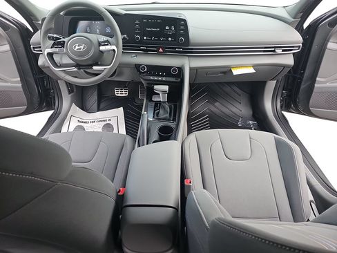 New 2026 Hyundai Elantra Sport FWD image 9