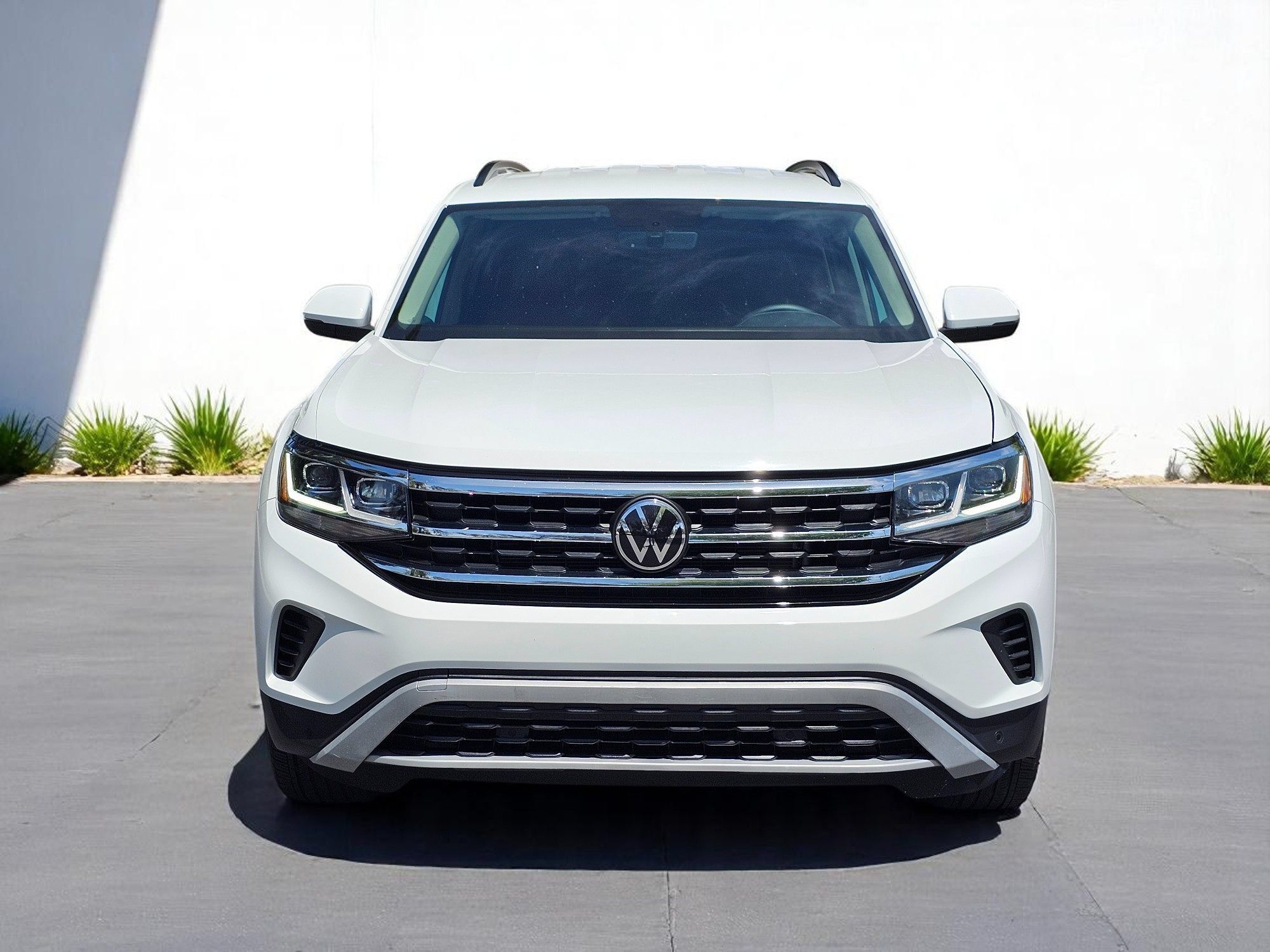 Used 2023 Volkswagen Atlas SE FWD image 3
