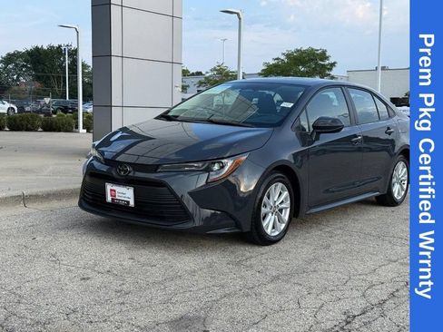 Used 2026 Toyota Corolla LE w/ LE Premium Package FWD image 7