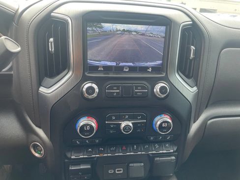 Used 2022 GMC Sierra 1500 Denali w/ Denali Premium Package AWD/4WD image 23