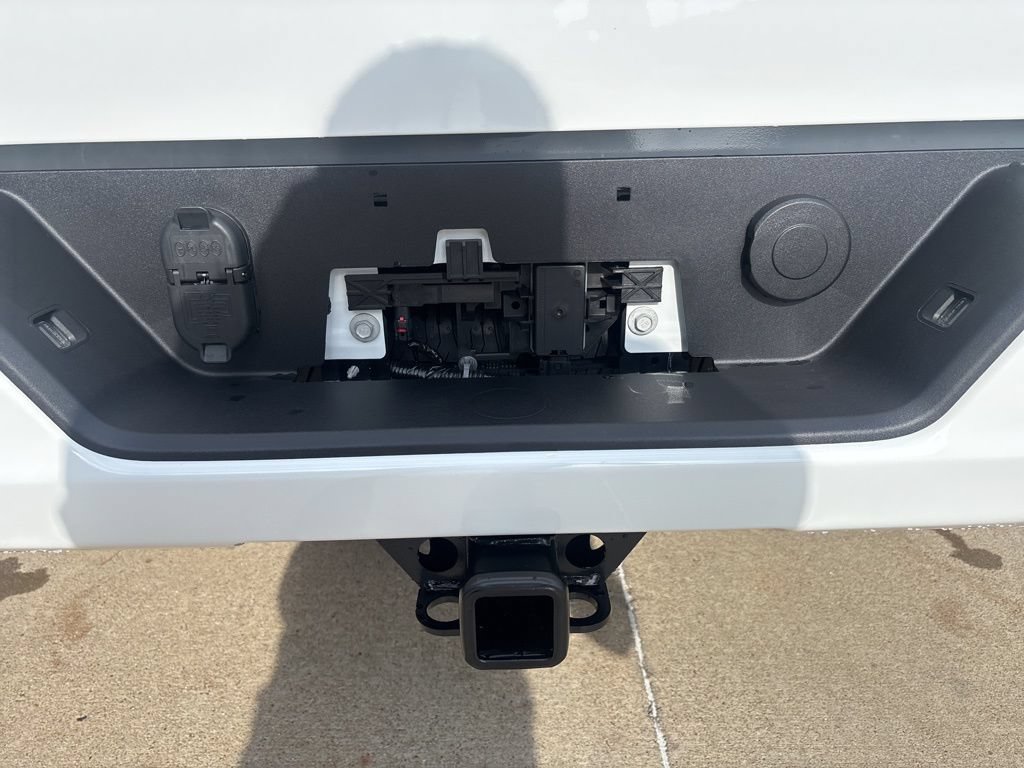 New 2026 Chevrolet Silverado 1500 RST w/ Convenience Package II AWD/4WD image 16