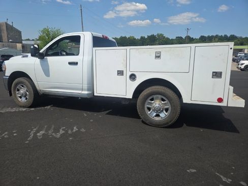Used 2023 RAM 2500 Tradesman RWD image 13