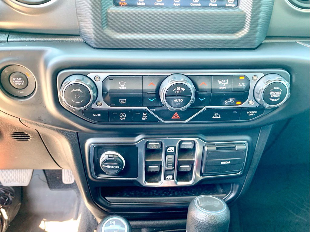 Used 2023 Jeep Wrangler Unlimited Sport AWD/4WD image 38
