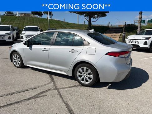 Used 2024 Toyota Corolla LE FWD image 10