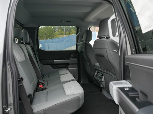 New 2026 Ford F250 XLT w/ XLT Premium Package image 20