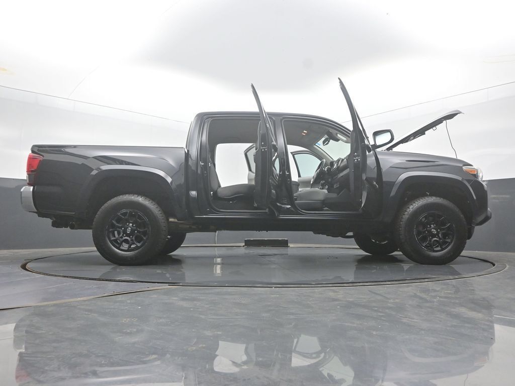 Used 2019 Toyota Tacoma SR5 RWD image 62