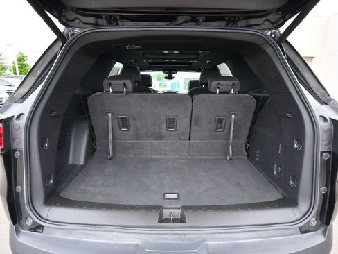 Used 2023 Chevrolet Traverse RS AWD/4WD image 7
