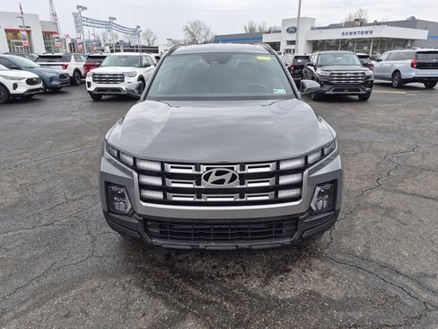 Used 2025 Hyundai Santa Cruz SEL image 8