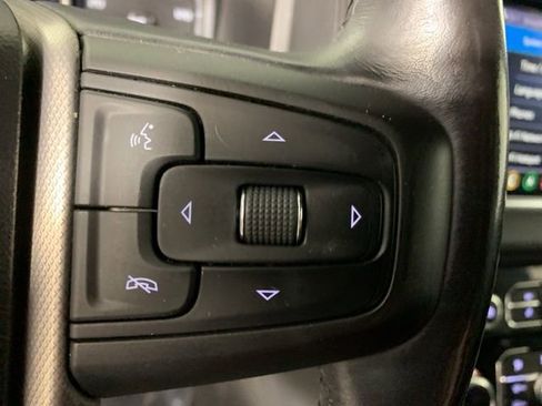 Used 2021 GMC Yukon Denali w/ Denali Premium Package AWD/4WD image 24