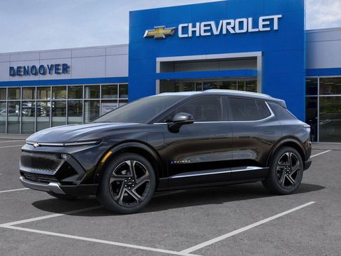 New 2025 Chevrolet Equinox EV LT image 2