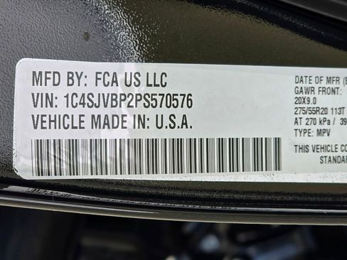 Used 2023 Jeep Wagoneer Series II image 53