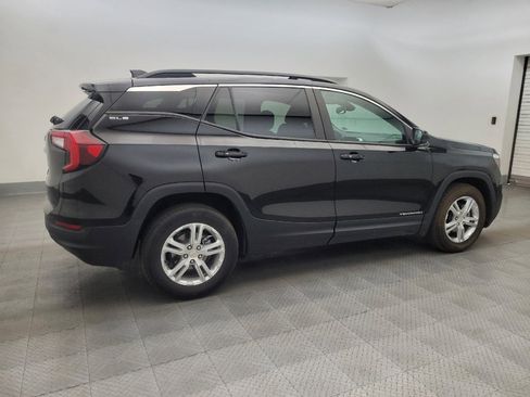 Used 2022 GMC Terrain SLE w/ Driver Convenience Package FWD image 10