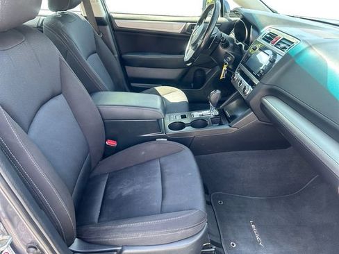 Used 2016 Subaru Legacy 2.5i Premium AWD/4WD image 16