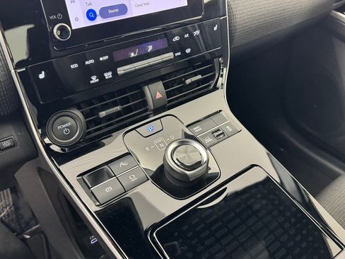 Used 2023 Subaru Solterra AWD image 19