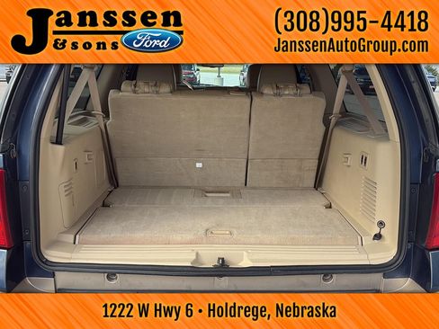 Used 2013 Ford Expedition EL XLT AWD/4WD image 9