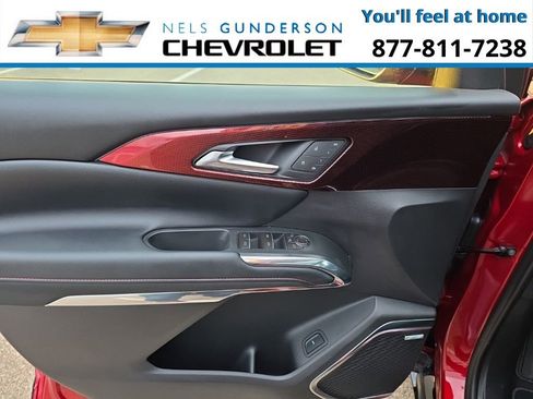 New 2026 Chevrolet Traverse RS image 19