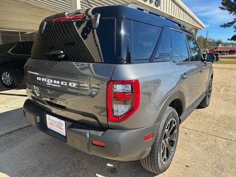 Used 2025 Ford Bronco Sport Outer Banks image 5