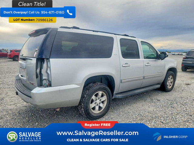 Used 2012 GMC Yukon XL SLT w/ SLT-2 Equipment Package AWD/4WD image 4