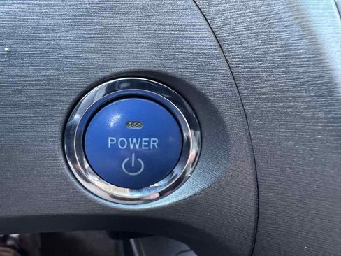 Used 2012 Toyota Prius Three w/ Solar Roof Pkg image 28