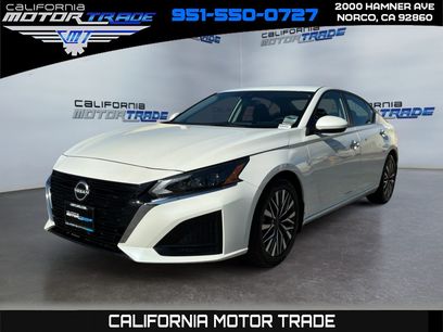 Used 2023 Nissan Altima 2.5 SV