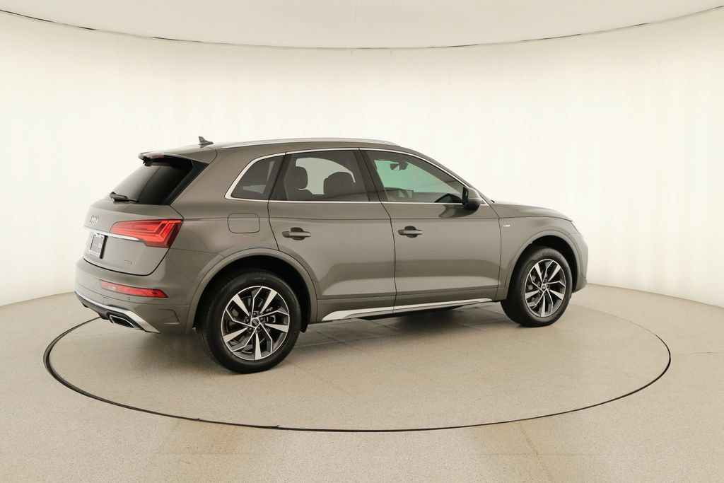 Certified 2024 Audi Q5 2.0T Premium Plus AWD/4WD image 7
