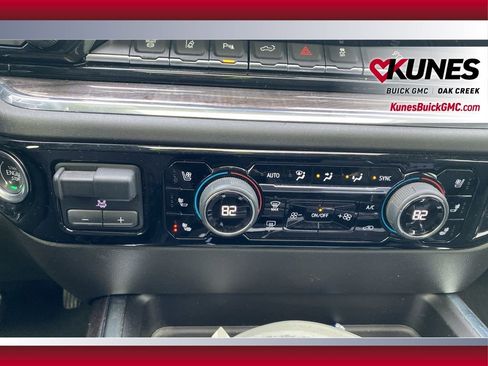 Used 2024 Chevrolet Silverado 2500 LTZ w/ LTZ Plus Package image 20