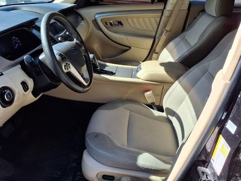 Used 2015 Ford Taurus SEL FWD image 10