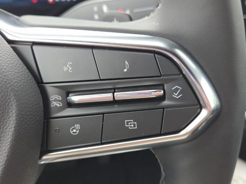 New 2026 Chevrolet Equinox LT w/ Convenience Package II FWD image 15