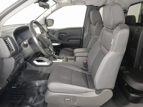 Used 2023 Nissan Frontier SV w/ SV Convenience Package AWD/4WD image 9