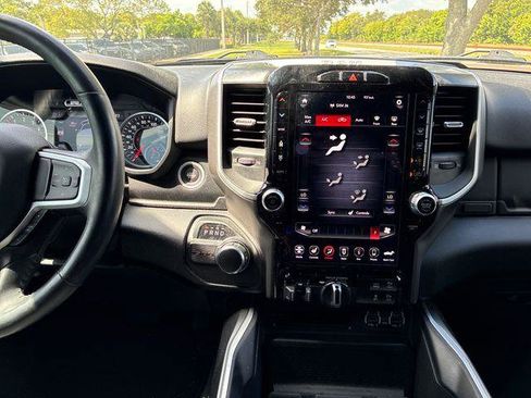 Used 2021 RAM 1500 Big Horn RWD image 18