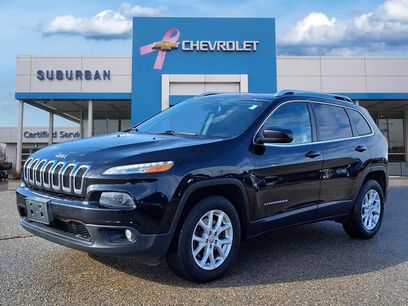 Used 2017 Jeep Cherokee Latitude w/ True North Edition