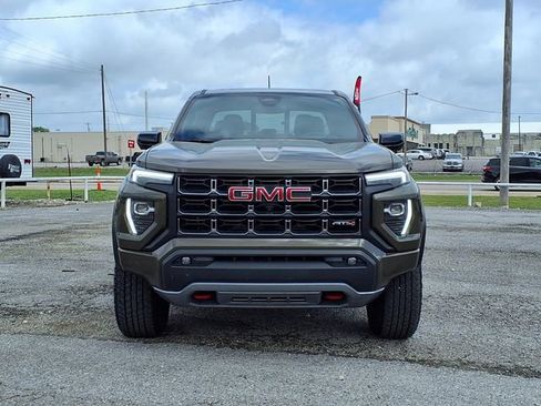 Used 2024 GMC Canyon AT4 w/ AT4 Premium Package image 25