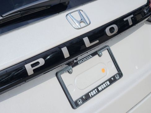 New 2026 Honda Pilot EX-L image 7